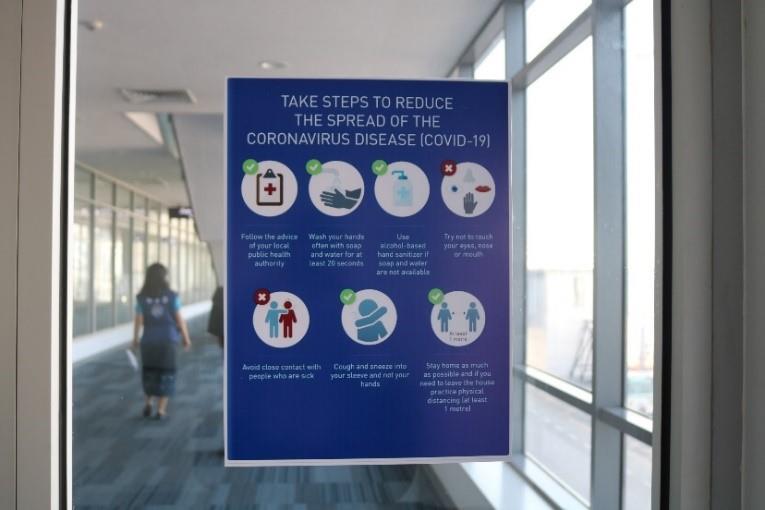 20201120-covid-19-air-travel-posters